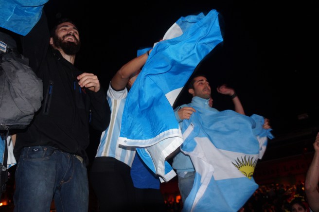 Argentina vs Germany fans