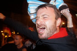 Argentina vs Germany fans