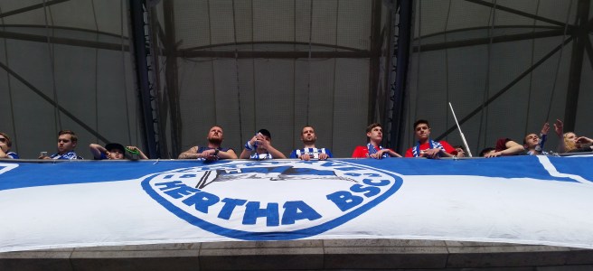Hertha fans banner