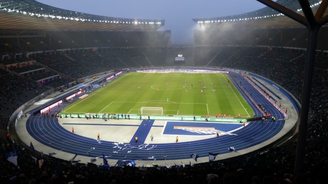 Olympiastadion Berlin mist