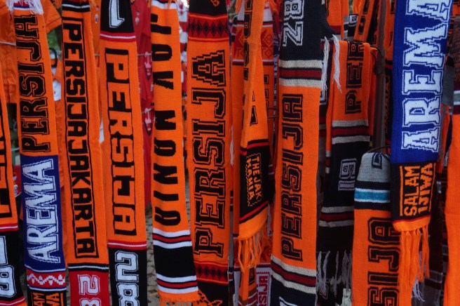Persija scarves